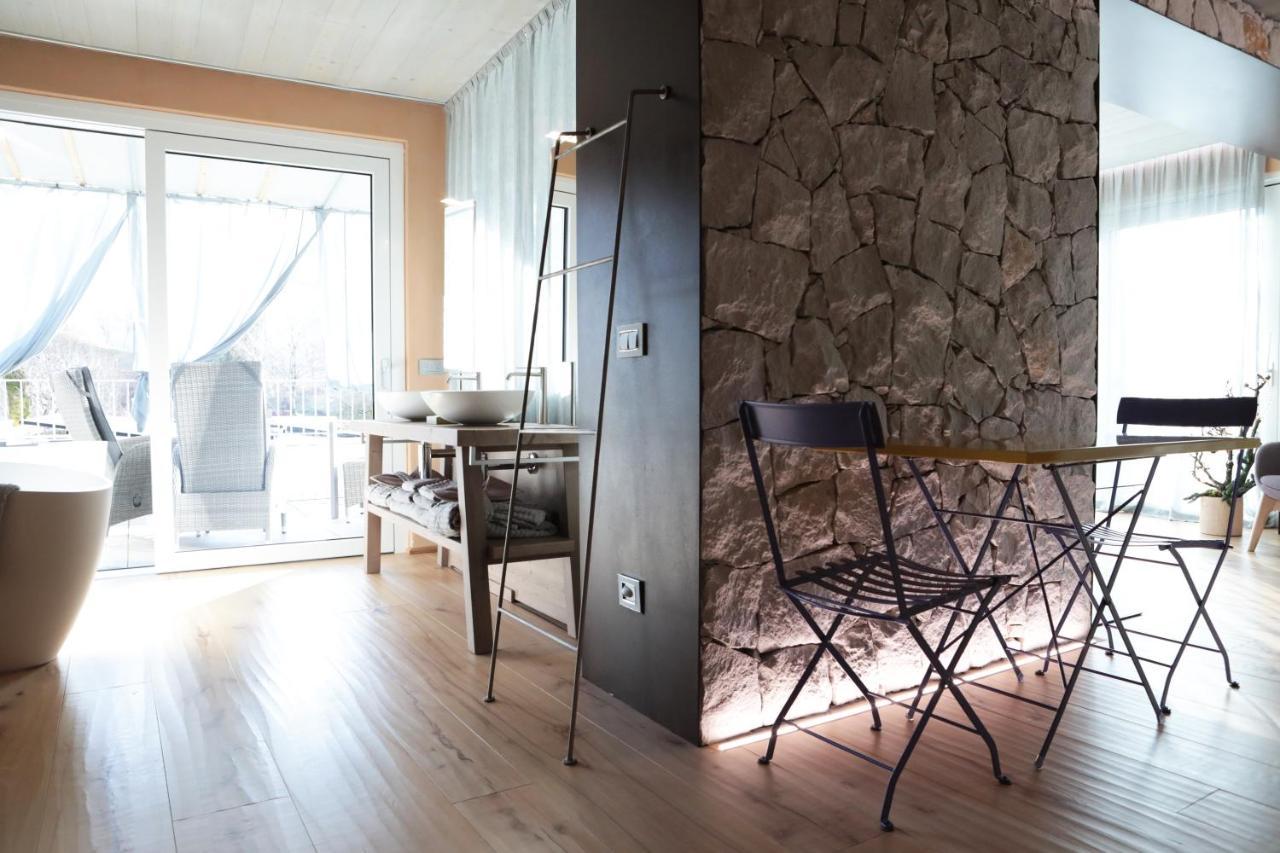 Tulipa Natural Home メッツォラゴ エクステリア 写真
